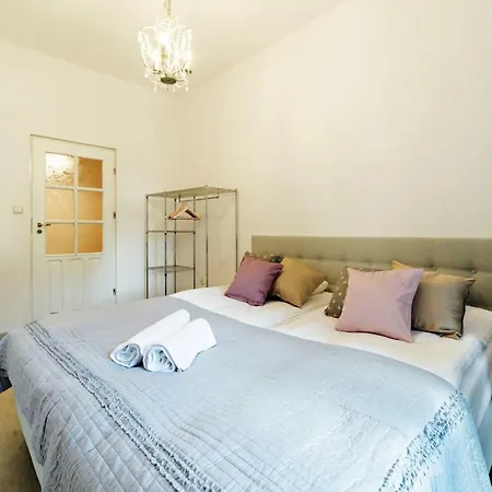 Apartament Everysky - Cieplice 5 *